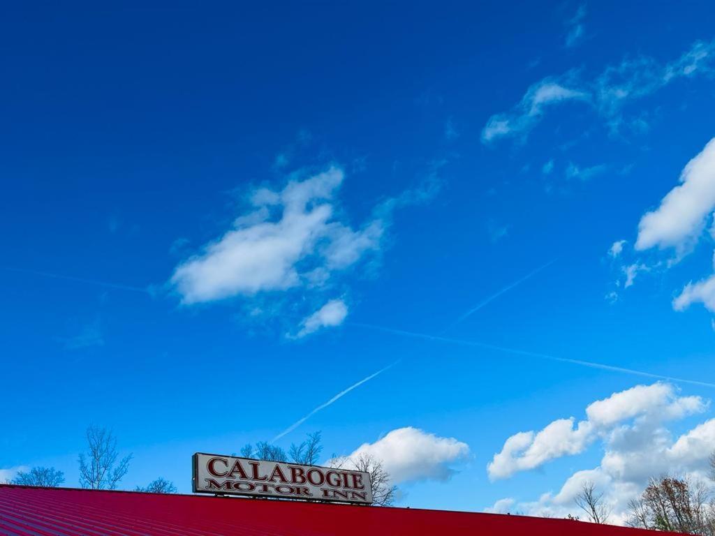 Calabogie Motor Inn Extérieur photo